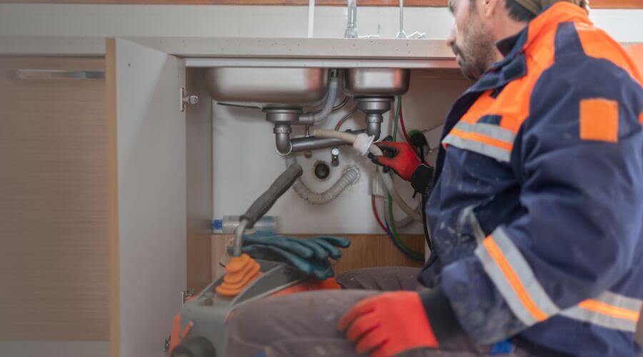 Residential Slab Leak Plumbing in Elwood, IL